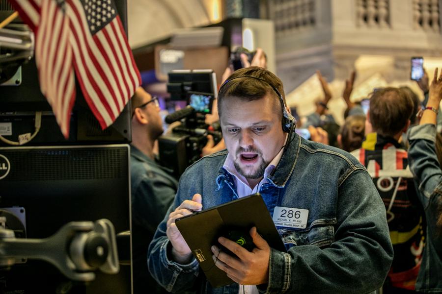 Stocks This Week: Buy Bed, Bath And Beyond And Southwestern Energy