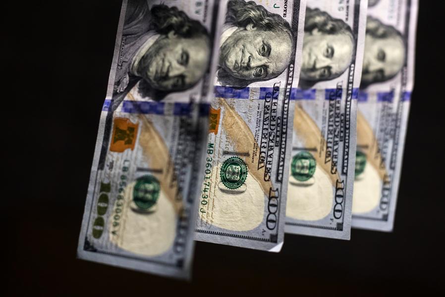 Dollar To Reach New Highs In June