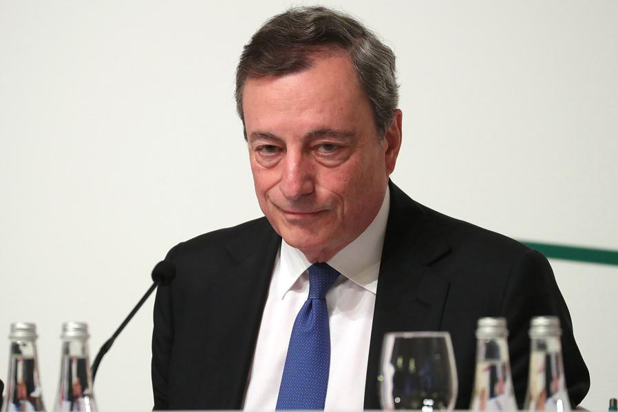 ECB Pushes Out Rate Hike Amid Economic Narcoma