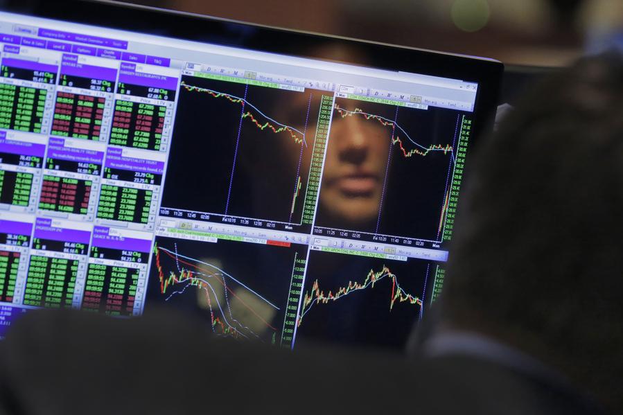 Growing US Political Risks To Recession