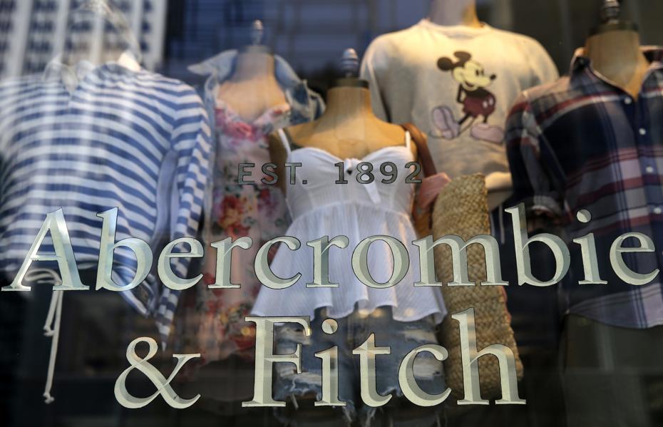 Abercrombie & Fitch Shares Build On Breakout