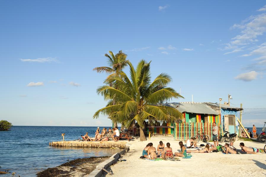 How To Find Volunteer Gigs To Fund Longterm Travel