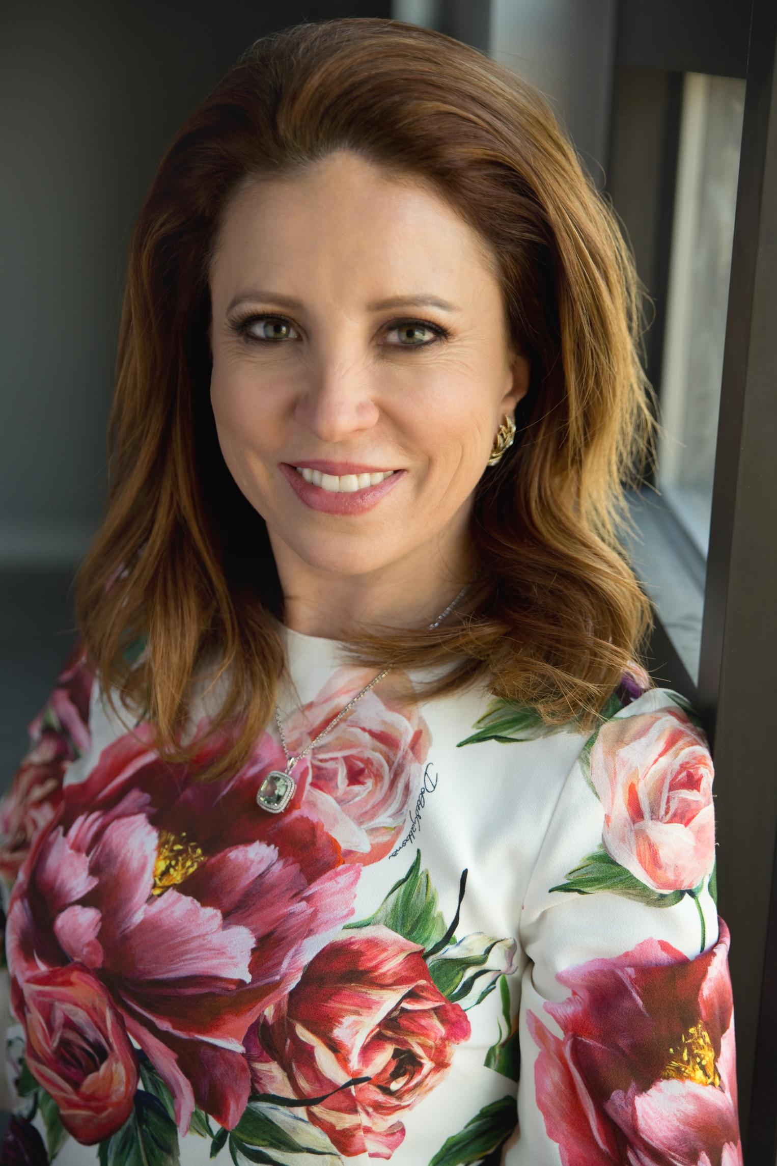 Lizzie Dipp Metzger - Crown Wealth Strategies