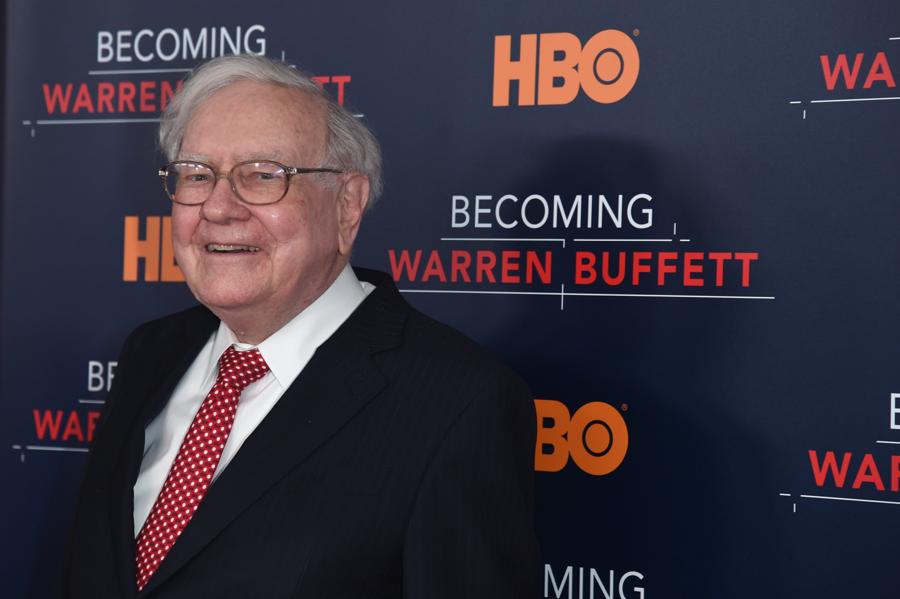 Synchrony Financial Offers Buffett-Style Blend Of Growth And Value