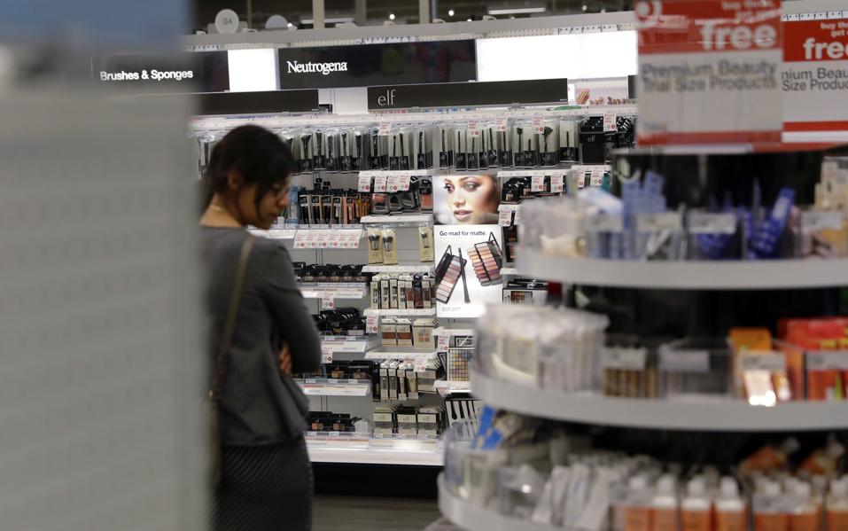 Amazon's Move Into Physical Retail Threatens Walgreens Boots Alliance The Most