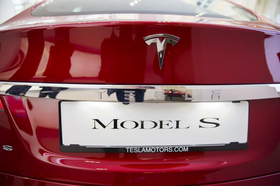 Earnings Preview: What To Expect From Tesla On Wednesday