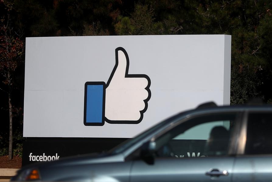 Robert Frazier Raises Facebook's Target Price to $215