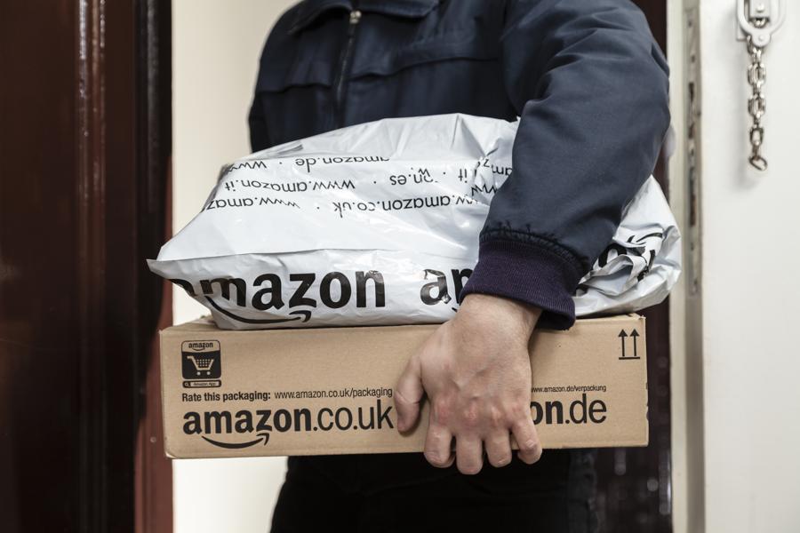 Thanks To Amazon, Consumer Discretionary Sector ETF Outperforms S&P 500