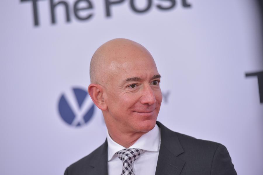 Is Fast-Rising stockof Amazon Still A Buy?