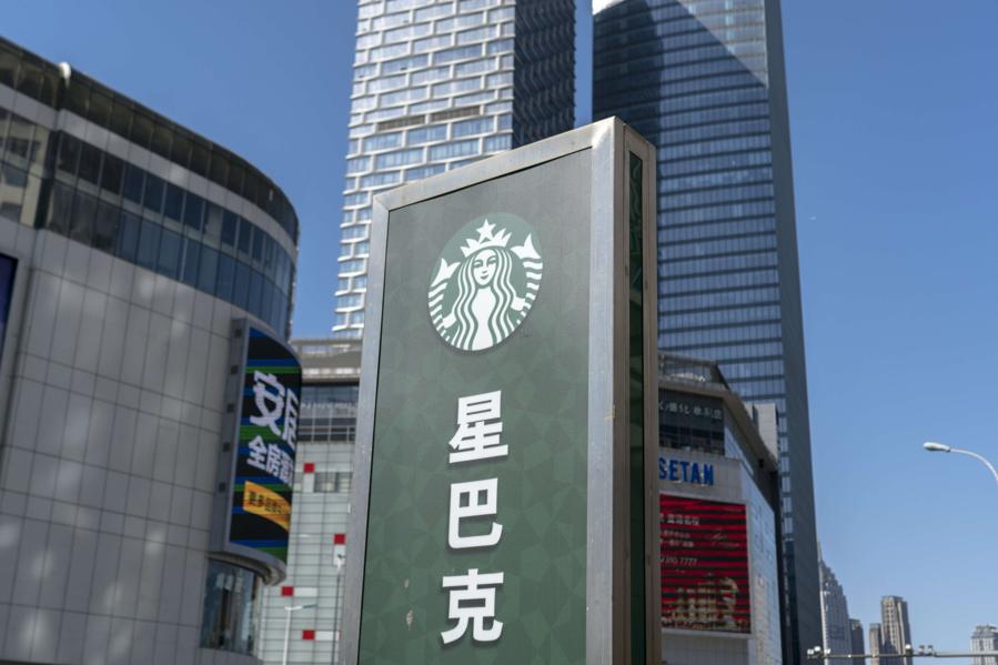 China Won't Stop Starbucks' Decline