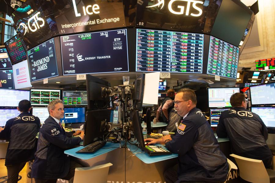Reversal-Oriented Trading Continues For The 5 Major U.S. Averages