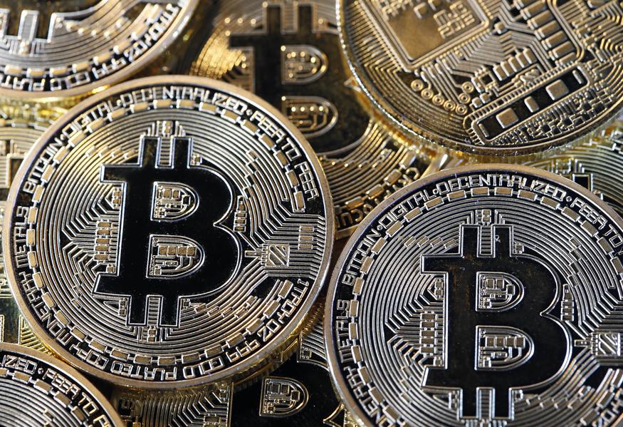 Bitcoin Falls To 3-Week Low As Crypto Markets See Red