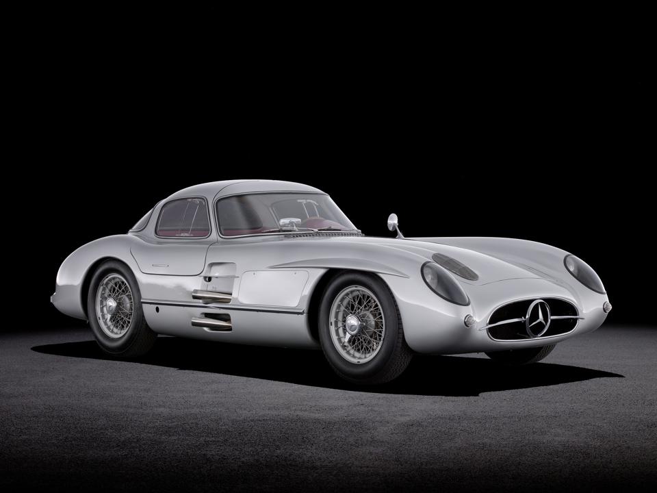 CMC Benz 300 SLR, 1955 Uhlenhaut-Coupé CMC M-076 1/18 Mercedes-Benz 300 SLR Coupe 1955 Silver / Red