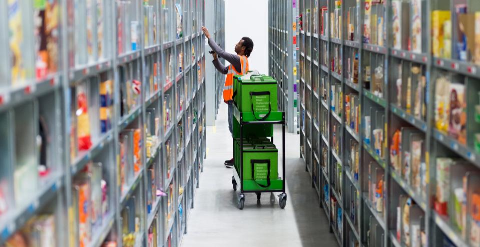 Grocery delivery service Amazon Fresh