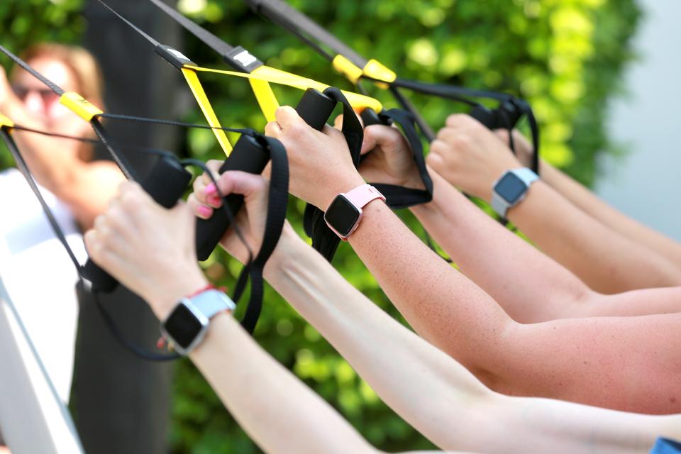 Fitbit And PH5 Host Harley Pasternak Workout