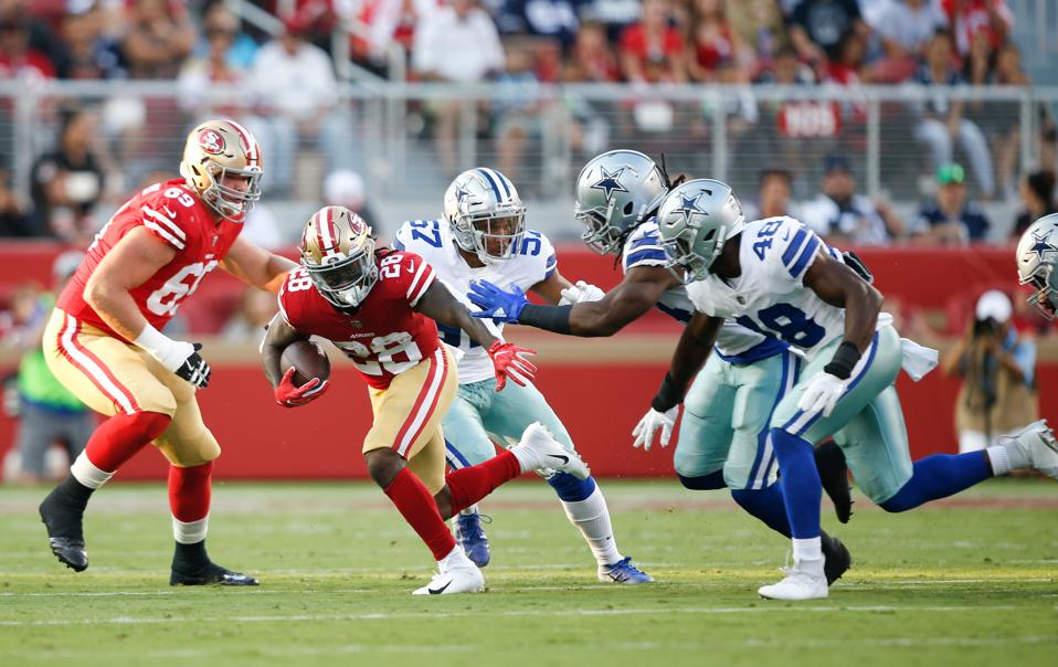 49ers Roster News Jerick Mckinnon To Go On Injured Reserve