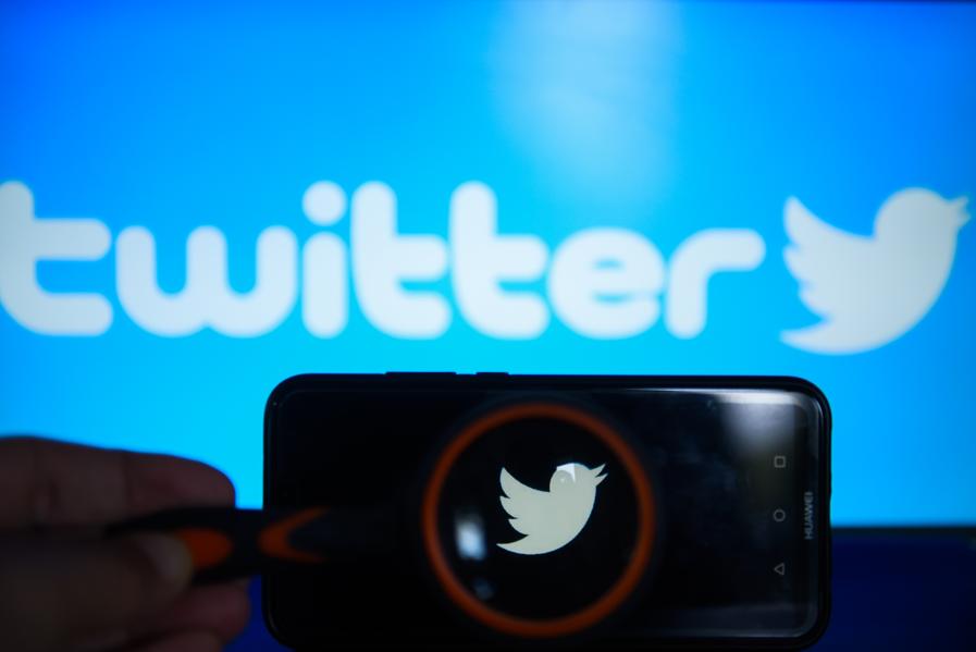 Will Revenue Growth From The International Segment Drive Twitter's Top Line?