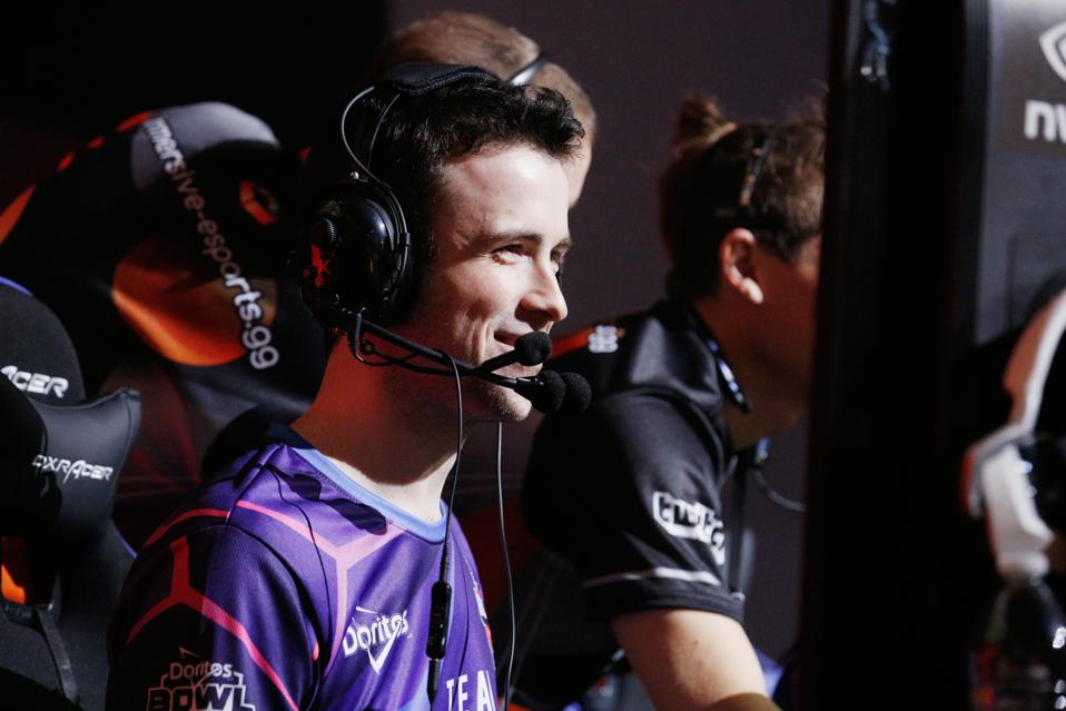 Doritos Bowl at TwitchCon 2018