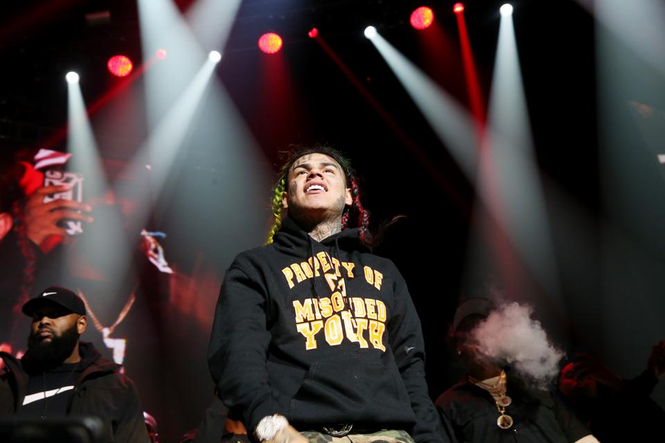 6ix9ine Lands His First Chart Topper And Nicki Minaj Collects Her