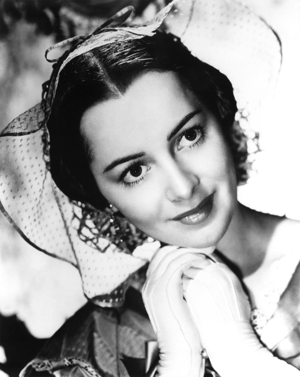 Gone With The Wind' Star Olivia de Havilland Turns 103