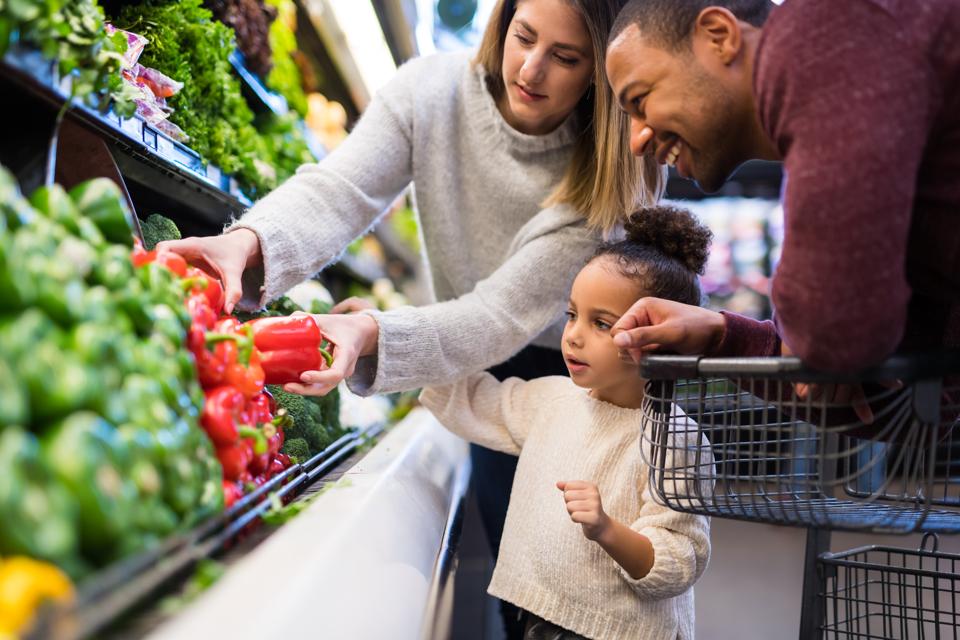Family grocery shopping