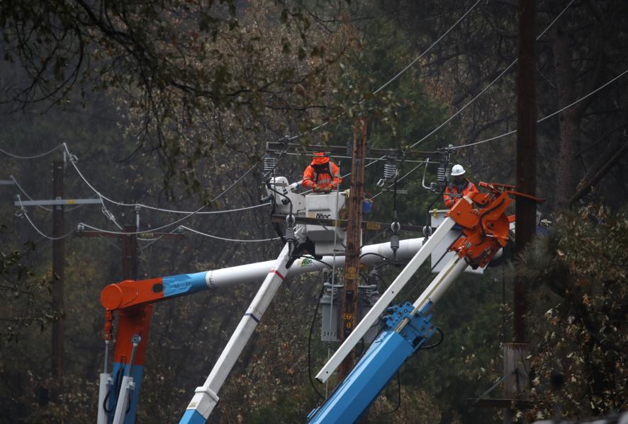 PG&E Shutoff: Up To 800,000 Californians Could Lose Power This Week