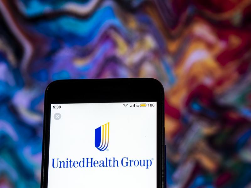 How Did UnitedHealth's OptumRx Revenues Increase In Q3 Despite A Drop In Retail Prescriptions?