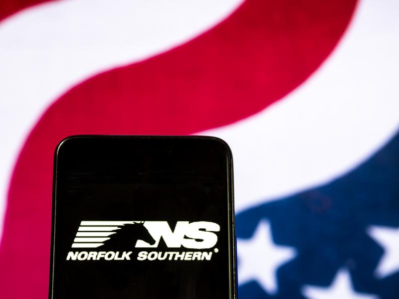 What Are The Key Drivers of Norfolk Southern's Expenses?