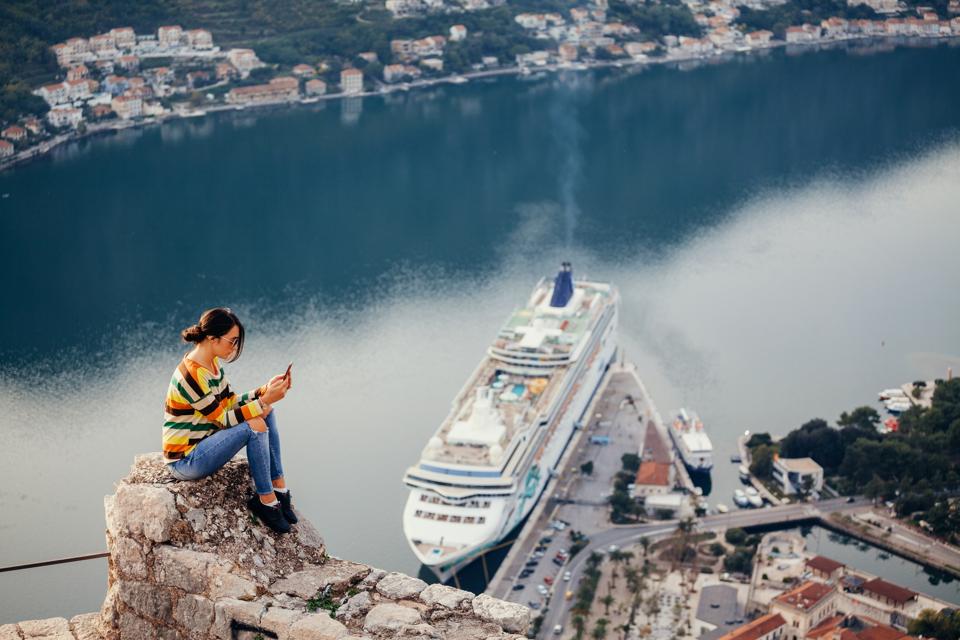 For a better vacation, know these hidden travel rights.