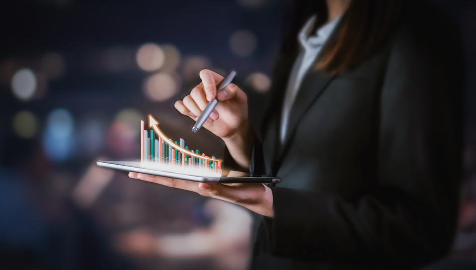 General Electric And Lam Research Should Beat Earnings Expectations