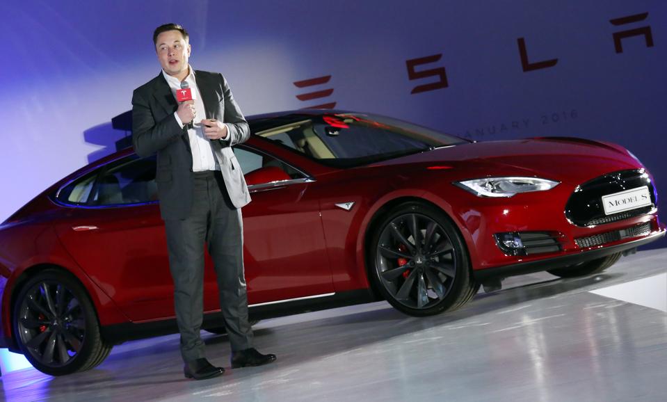 Are You Team Musk Or Team Gates How The Tesla Model S And Porsche Taycan Really Stack Up