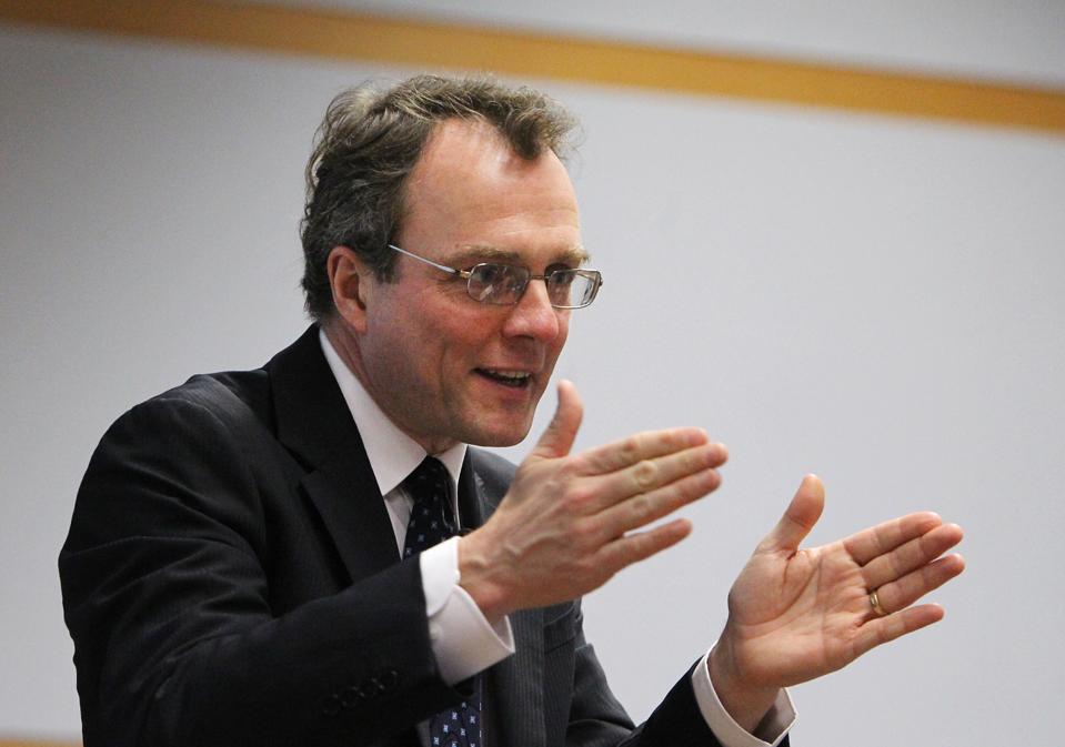 Julian Birkinshaw, Professor and Chair of Strategy & Entrepreneurship, London Business School, delivers a speech at The University of Hong Kong. 07MAY14