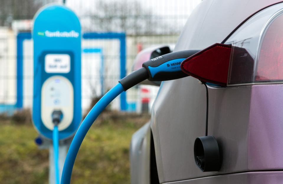 Charging station for electric cars