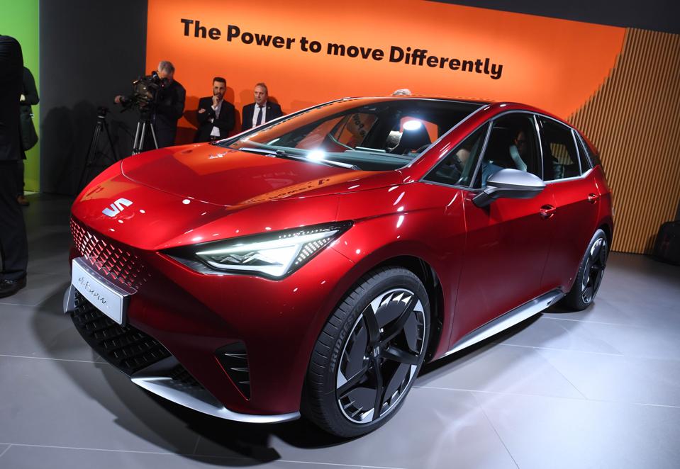 Cupra'S Electric Assault: Spain'S Hottest Brand Targets America! - 0yi93xk