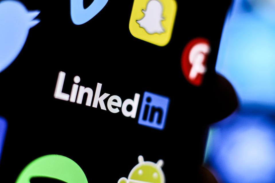 Popular Social Media Logos