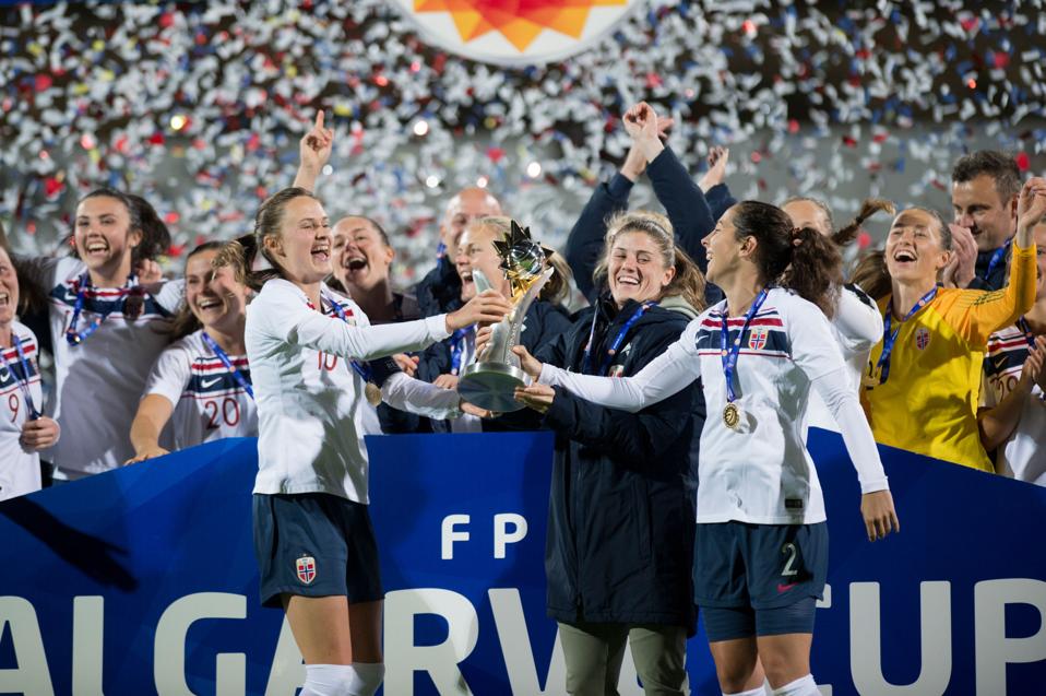 Algarve Cup Begins With Squads Affected By Withdrawals Due To Coronavirus