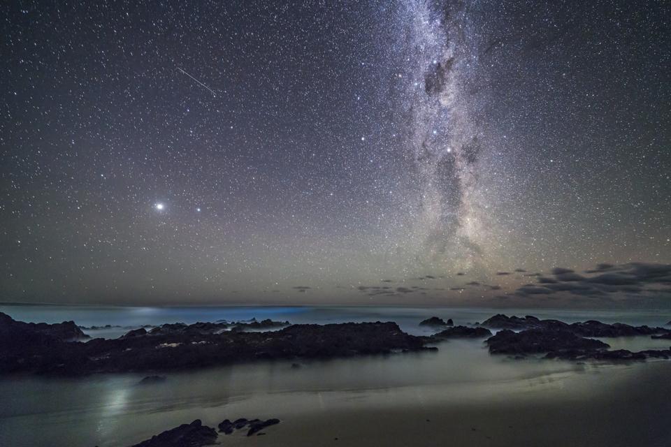 Six Eclipses Three Supermoons And A Rare Great Solstice Appulse A Skywatcher S Guide To 2020