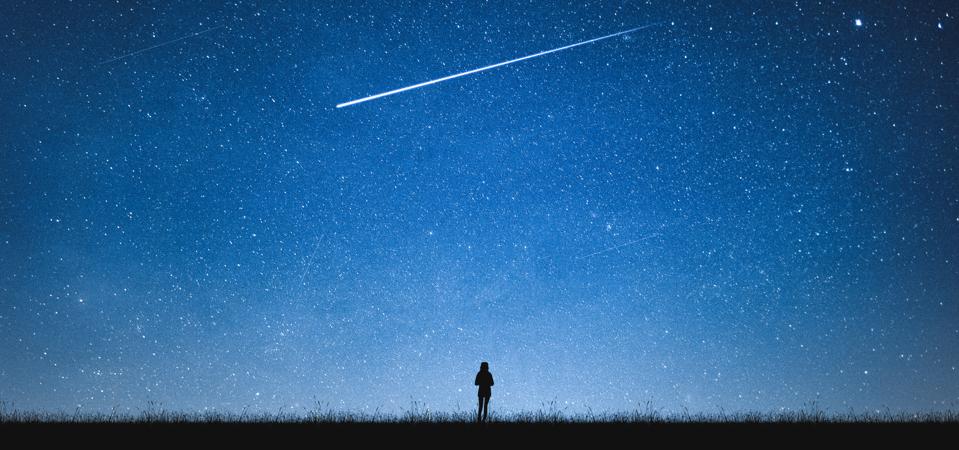 This year from North America it's possible to see shooting stars just as the winter solstice occurs.