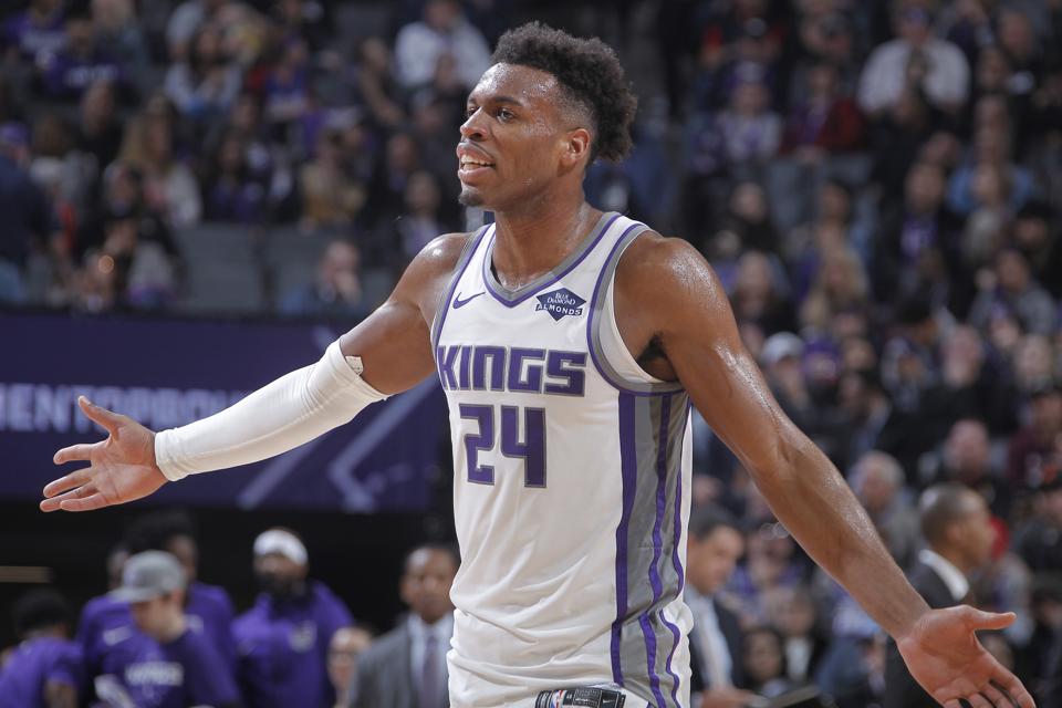 雙延長不敵灰狼!Hield炮轟國王混亂,之後又服軟當眾道歉!-黑特籃球-NBA新聞影音圖片分享社區