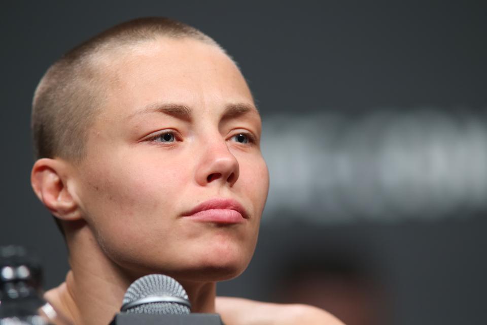 Rose Namajunas Out Of Ufc 249 Because Of Covid 19 Deaths In Family