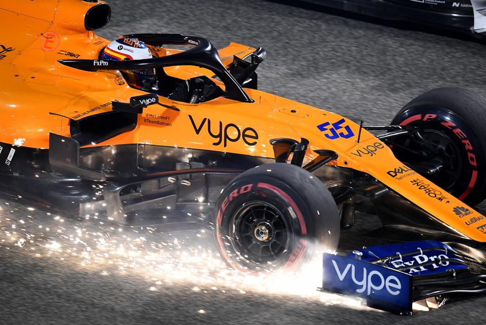 F1 S 1 Billion Engine Costs Need To Reverse Says Mclaren Team Boss