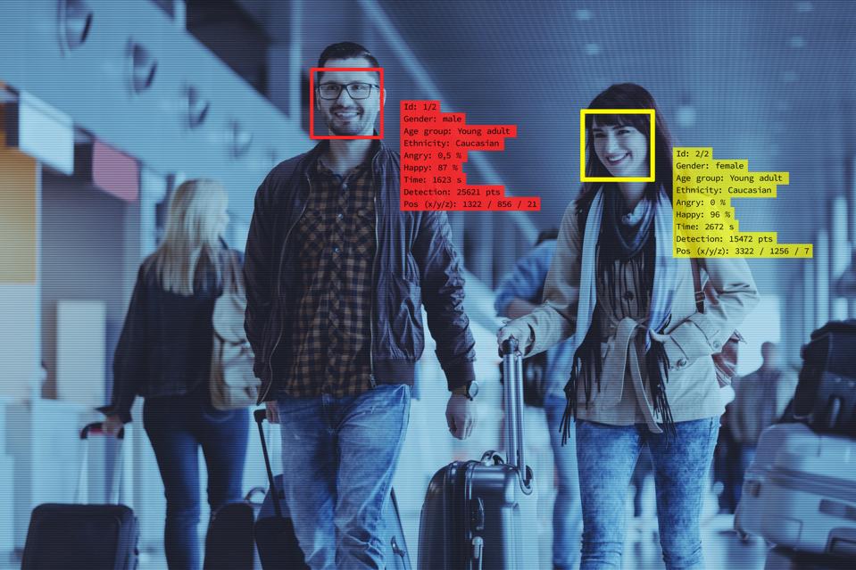 Näotuvastustehnoloogia lennujaamas