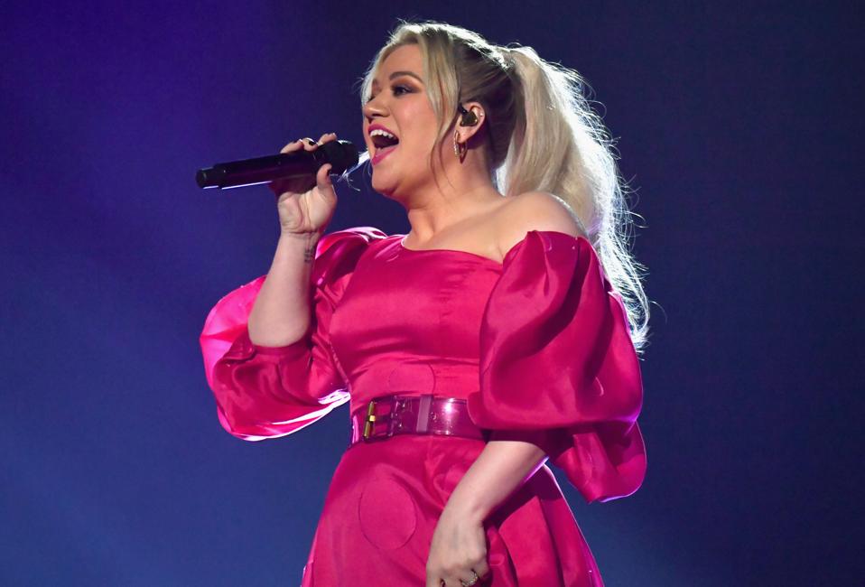 Kelly Clarkson music awards
