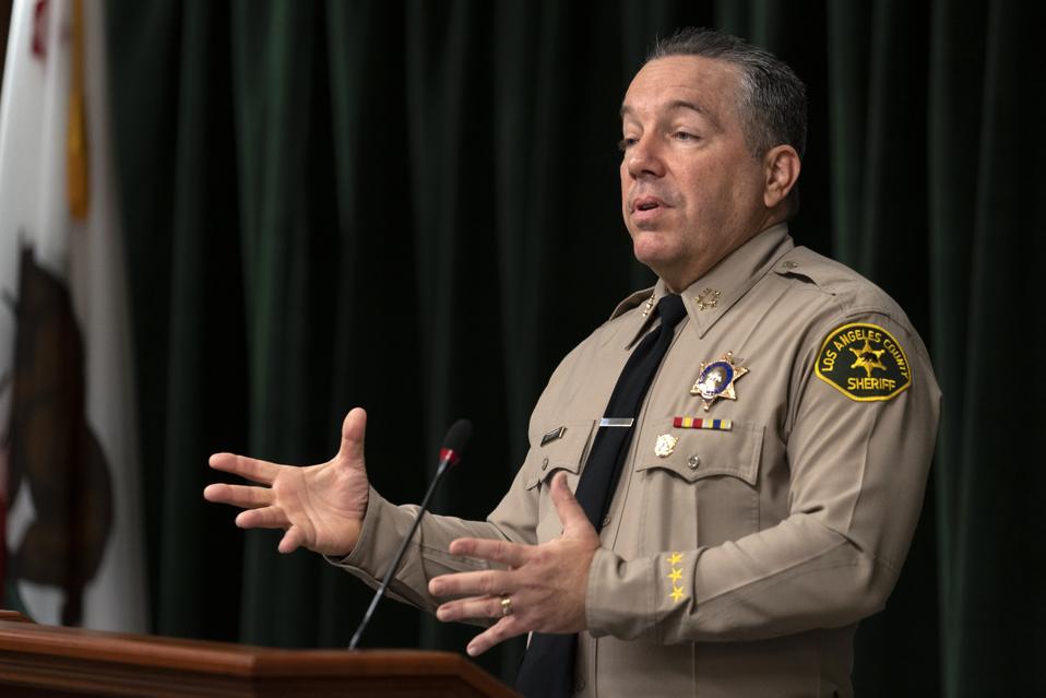 LA Orders All Beaches Closed July 4 Weekend, But LA Sheriff Department