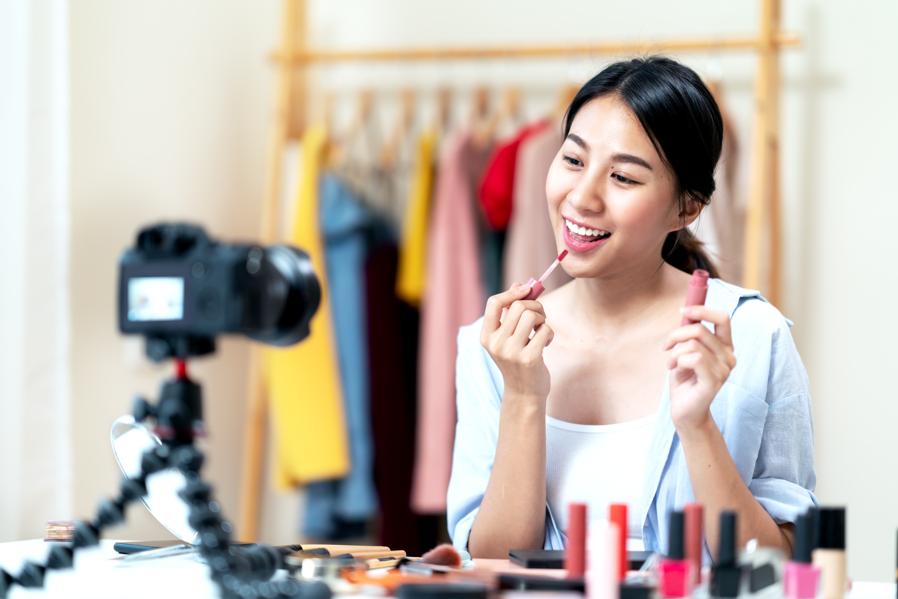 Brands Might Be Subject To FTC Penalties For Undisclosed Influencer Marketing