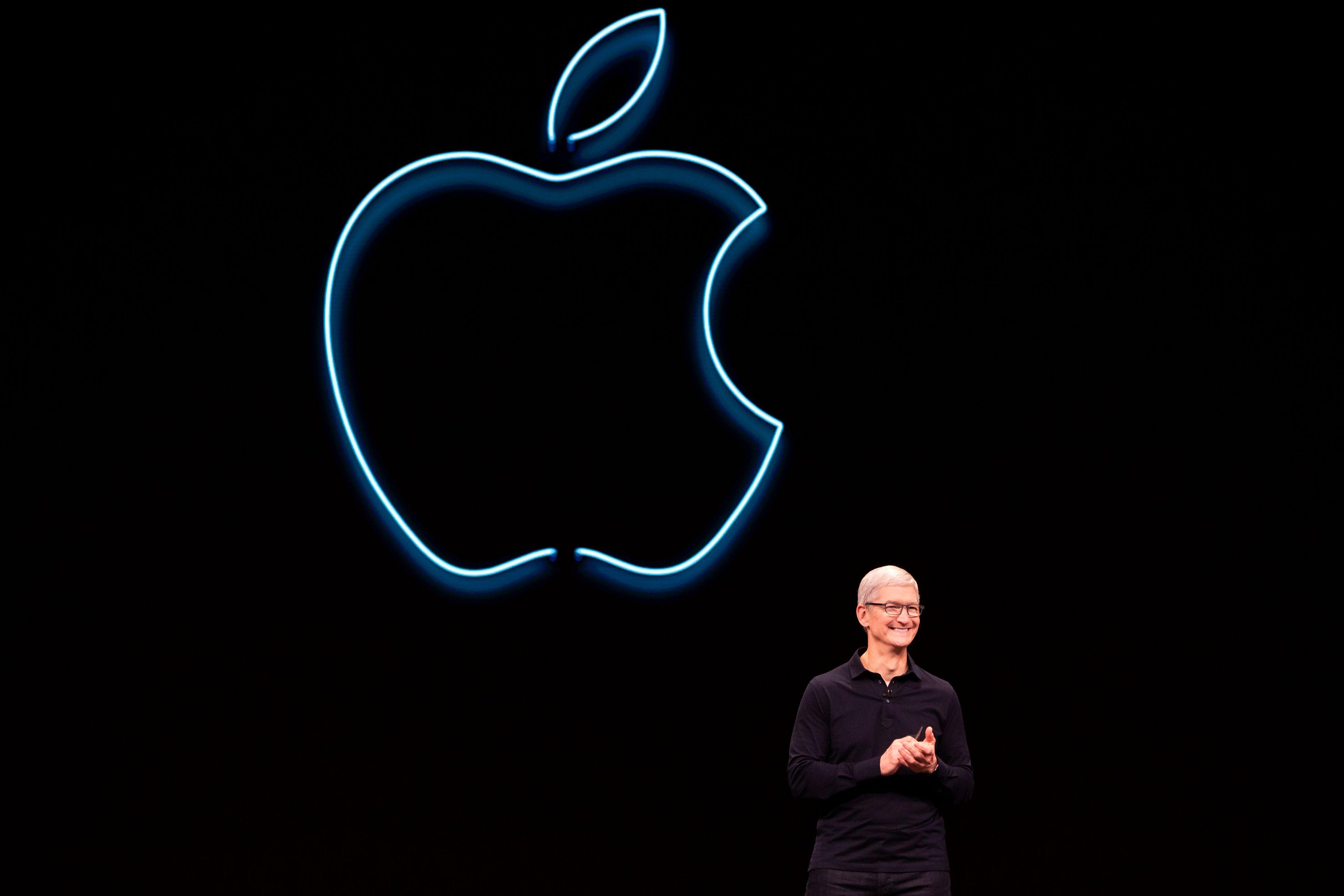 Apple Loop: Stunning MacBook Pro Leaks, iPhone's Massive Update, Important iPad Pro Question - Vimarsana News