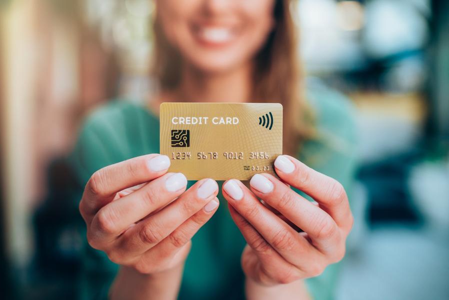 How To Qualify For A Business Credit Card With 0% APR
