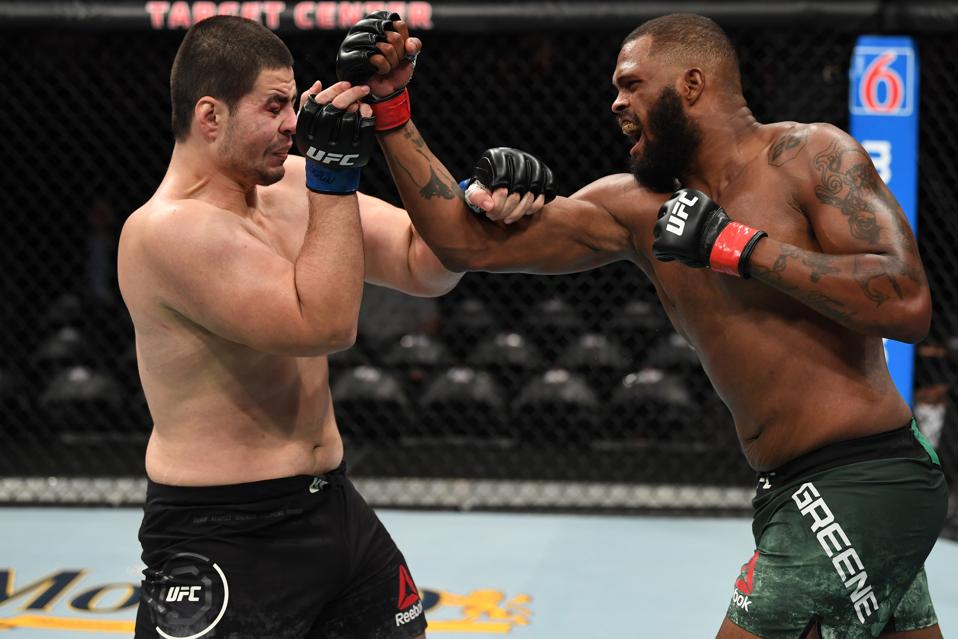 Ufc 246 Stats Preview Head To Head Look At Aleksei Oleinik Vs