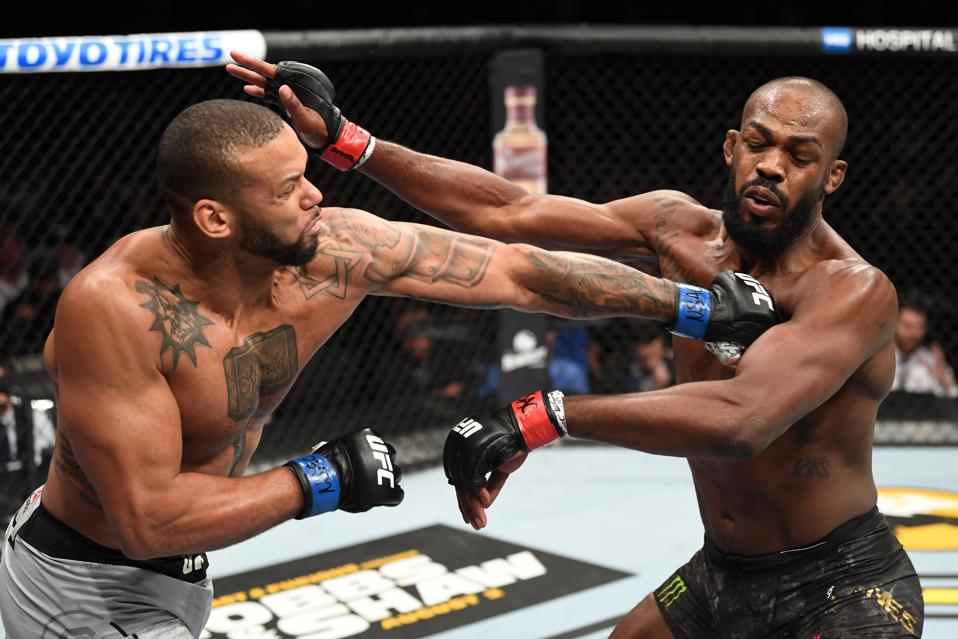 UFC on ESPN: Santos vs. Teixeira