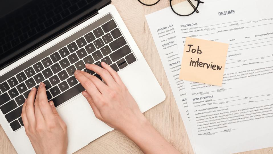 Make sure you don't make these mistakes on your resumé or CV.